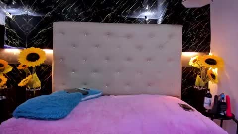 Alexa Smith  online show from 02/27/25, 08:06