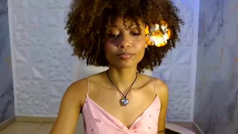 Snapshot of alexawet_ chatting on 06/25/26, 06:23 Alexa online show from 06/25/26, 06:23
