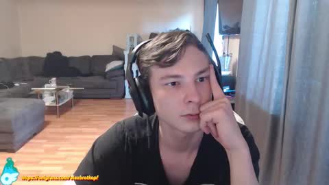 Alex online show from 09/12/25, 10:37