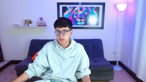 Snapshot of alexcum_18 chatting on 02/24/26, 01:09 alex online show from 02/24/26, 01:09