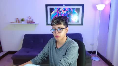 alex online show from 04/12/26, 01:38