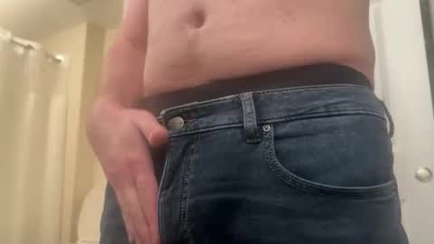 Snapshot of alexdom30 chatting on 11/13/25, 01:48 alexdom30 online show from 11/13/25, 01:48