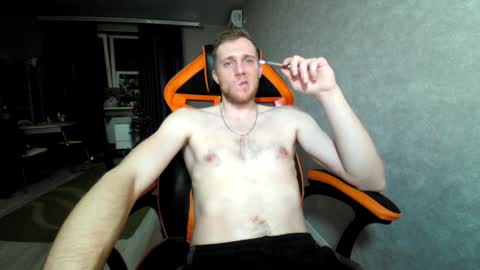 Snapshot of alexfox2018 chatting on 12/27/24, 02:12 Alex online show from 12/27/24, 02:12