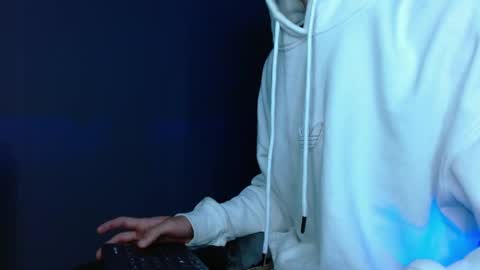 alexgiraldo__ online show from 05/04/26, 12:23