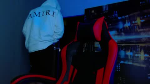 alexgiraldo__ online show from 05/05/26, 01:35