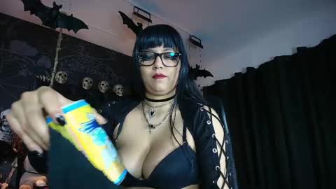 Snapshot of alexhoe_ chatting on 05/01/26, 06:34 Alex online show from 05/01/26, 06:34