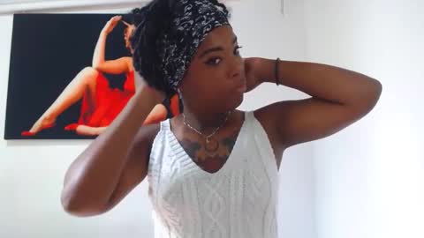 alexia_sinclaire24 online show from 09/14/25, 08:30