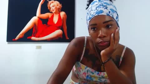 alexia_sinclaire24 online show from 10/03/25, 11:57