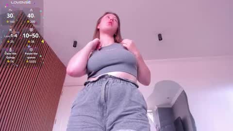 Alexia online show from 11/27/25, 05:04