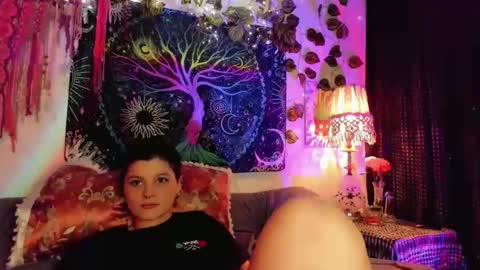 Snapshot of alexiafisher_ chatting on 10/21/25, 03:35 Alex online show from 10/21/25, 03:35
