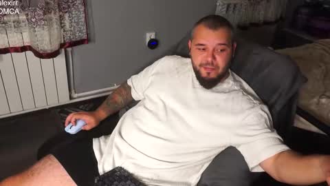 Alex online show from 10/25/25, 08:25