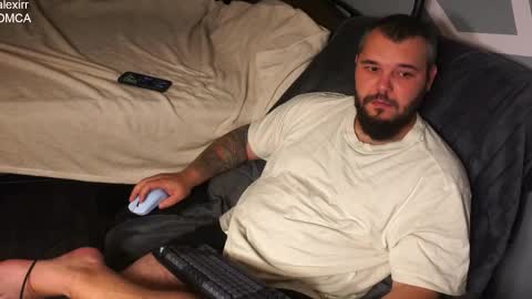 Alex online show from 11/15/25, 10:04