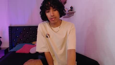 Alexis online show from 11/07/25, 06:02