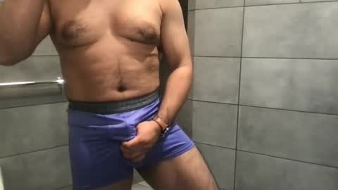 Snapshot of alexis69mm chatting on 12/25/24, 02:14 Alex online show from 12/25/24, 02:14