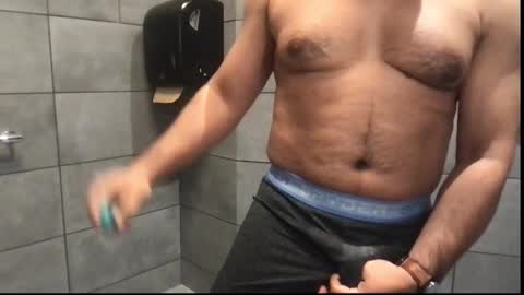 Snapshot of alexis69mm chatting on 01/22/25, 08:38 Alex online show from 01/22/25, 08:38