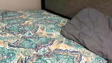 Alexis online show from 12/06/24, 02:02