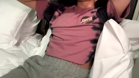 Alexis online show from 01/19/25, 06:20