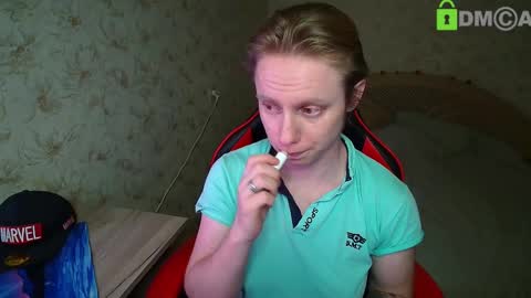 Alexis online show from 12/17/25, 09:54