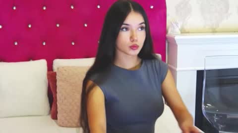 alexisdevine online show from 09/18/25, 04:25