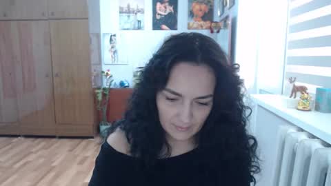 AlexisMillers online show from 09/19/25, 09:32