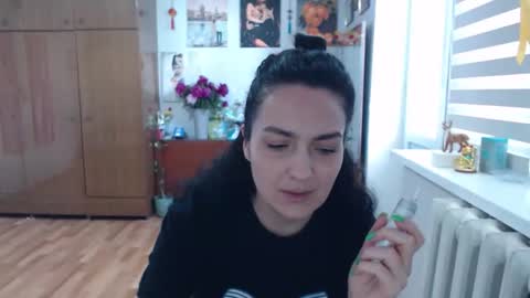 AlexisMillers online show from 06/01/26, 11:01