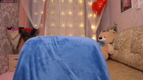 Amely online show from 12/25/24, 01:10
