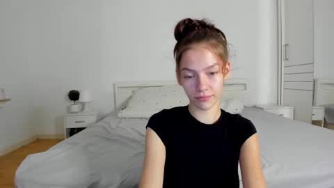 Alex online show from 09/09/25, 03:55