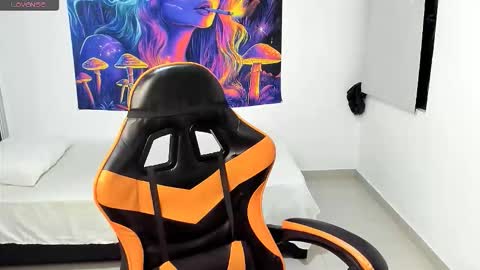 ALEXJ BLACK online show from 10/08/25, 11:19