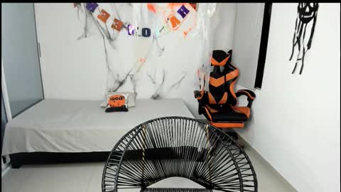 ALEXJ BLACK online show from 11/05/25, 11:21