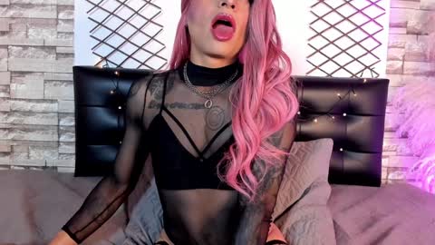 Alexjhonsson online show from 01/25/25, 12:05