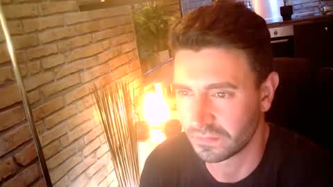 Snapshot of alexlive1 chatting on 09/24/25, 10:57 alexlive1 online show from 09/24/25, 10:57