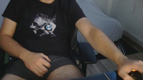 Snapshot of alexlover18839 chatting on 06/14/26, 11:01 Alex online show from 06/14/26, 11:01