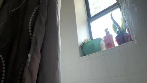 alexmalobx1 online show from 01/26/25, 08:13