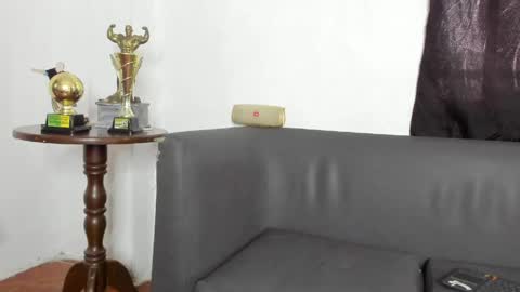 ALEX ROYCE  online show from 05/26/26, 12:01