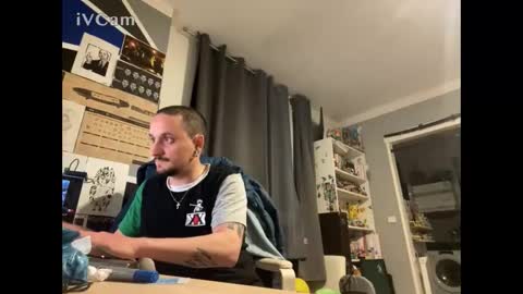 TicklishDude online show from 04/09/26, 10:15
