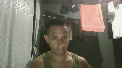 Snapshot of alextico1 chatting on 10/06/25, 01:36 Alex online show from 10/06/25, 01:36