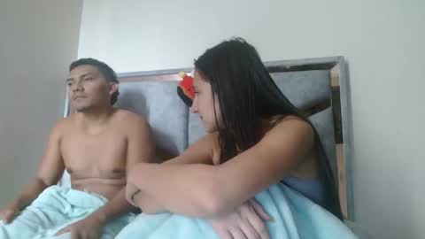 alex y luisa online show from 02/17/26, 03:51