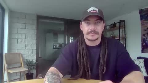 Alex online show from 01/18/26, 12:58