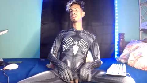 Snapshot of alexx_1214 chatting on 11/07/25, 03:50 Alexx online show from 11/07/25, 03:50