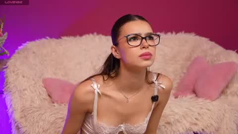 Alexxis Rae online show from 07/09/26, 05:11