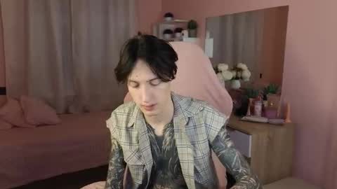 Alex online show from 10/30/25, 12:17