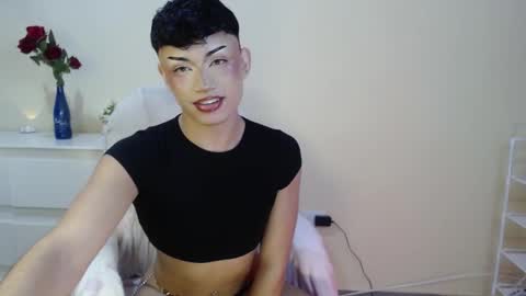 Snapshot of alexxoxogio chatting on 02/10/25, 02:59 Alexandra online show from 02/10/25, 02:59