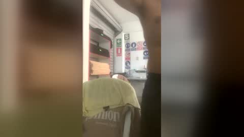 Snapshot of alexxpowerx chatting on 02/10/26, 08:35 alexxpowerx online show from 02/10/26, 08:35