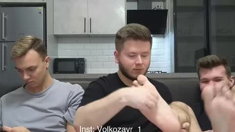 AlexDimaIgor online show from 12/18/25, 08:04