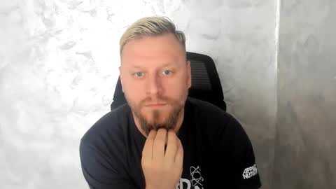 alexyno2022 ONLYFANS online show from 04/04/26, 10:13