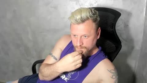 alexyno2022 ONLYFANS online show from 04/16/26, 10:34