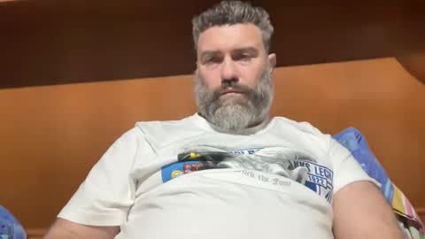 Snapshot of alfali chatting on 12/15/24, 04:59 alfali online show from 12/15/24, 04:59