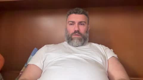 Snapshot of alfali chatting on 01/06/25, 01:41 alfali online show from 01/06/25, 01:41