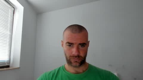 alfiesolomons87 online show from 10/27/25, 09:46