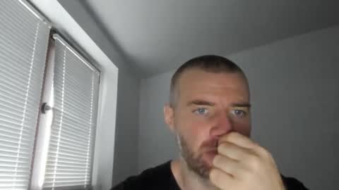 alfiesolomons87 online show from 11/27/25, 08:27